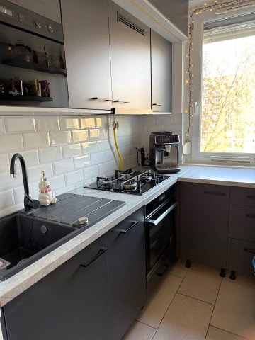 Eladó panellakás, Budapesten, III. kerületben 73.9 M Ft