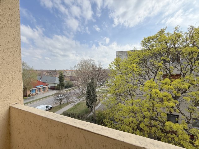 Eladó téglalakás, Siófokon 55.7 M Ft, 2 szobás