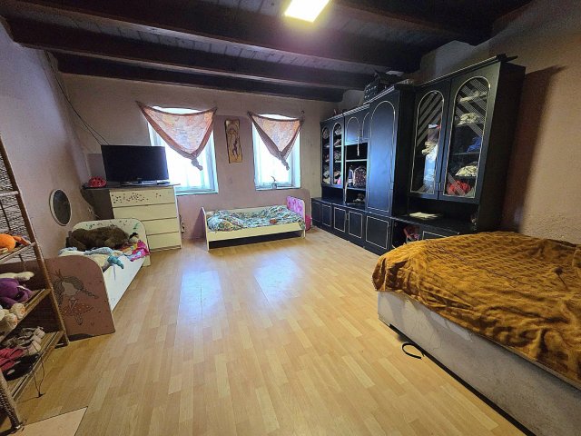 Eladó családi ház, Pásztorin 19 M Ft, 2 szobás
