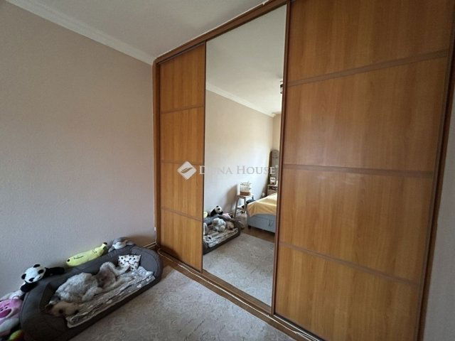 Eladó téglalakás, Budapesten, XVIII. kerületben 93 M Ft