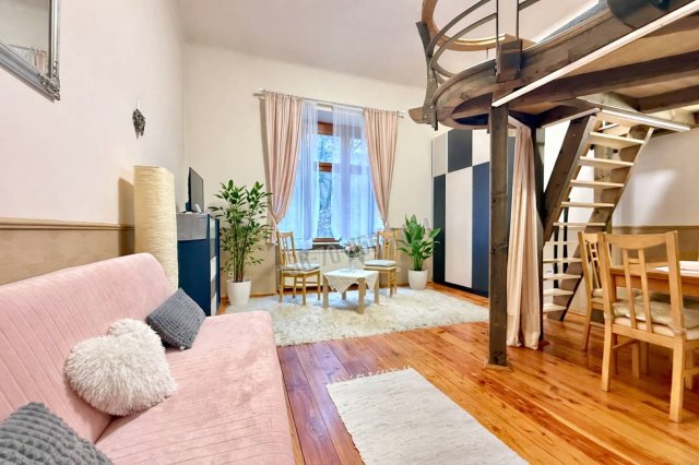 Eladó téglalakás, Budapesten, I. kerületben 79.4 M Ft, 1 szobás