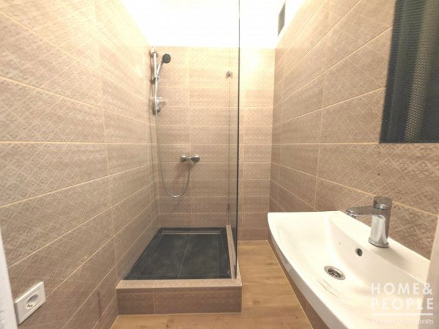 Eladó téglalakás, Szegeden 55.5 M Ft, 2 szobás