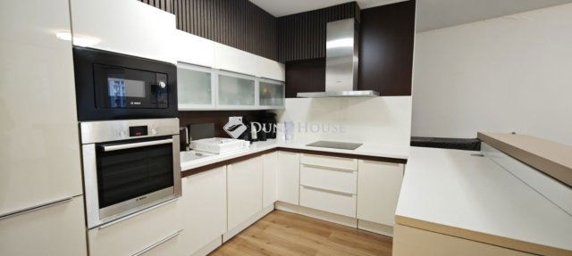 Eladó téglalakás, Budapesten, XIII. kerületben 160 M Ft