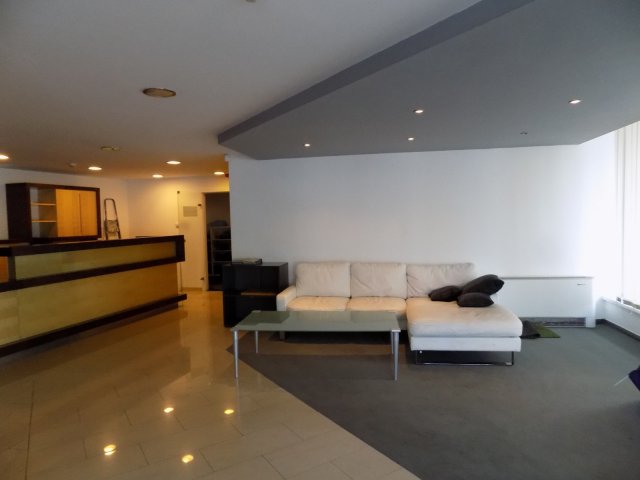 Kiadó iroda, Budapesten, IX. kerületben 2500 E Ft / hó, 20 szobás