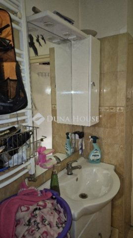 Eladó téglalakás, Budapesten, XIV. kerületben 64.9 M Ft