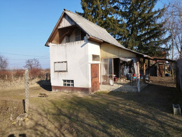 Eladó mezogazdasagi ingatlan, Hatvanban 4.5 M Ft