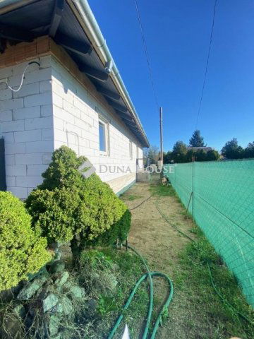 Eladó családi ház, Őrbottyánban 68 M Ft, 3 szobás