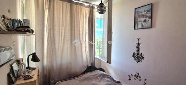 Eladó téglalakás, Kisteleken 36.5 M Ft, 3 szobás