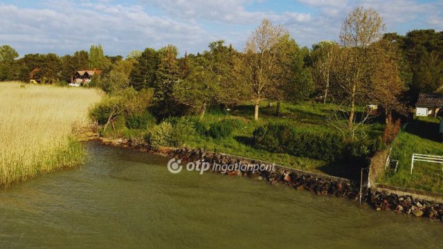 Eladó telek, Balatonfenyvesen 360 M Ft / költözzbe.hu