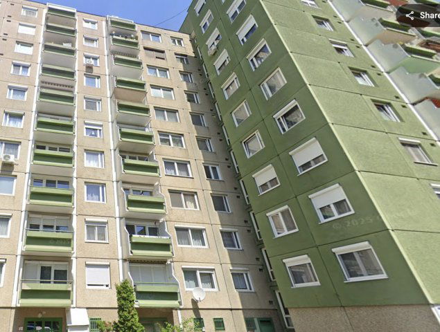 Eladó panellakás, Győrött 38.9 M Ft, 1 szobás