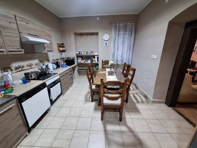 Eladó családi ház, Lengyeltótiban 34.9 M Ft, 2+1 szobás