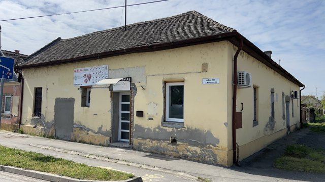 Eladó üzlethelyiség, Makón, Ardics utcában 24 M Ft, 6 szobás