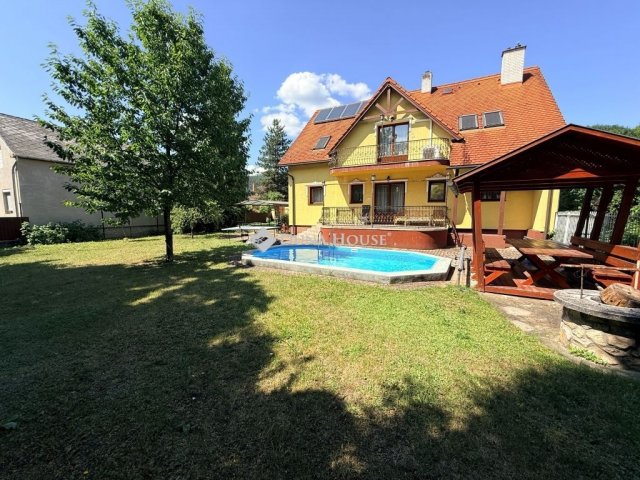 Eladó családi ház, Miskolcon 139.9 M Ft, 6 szobás