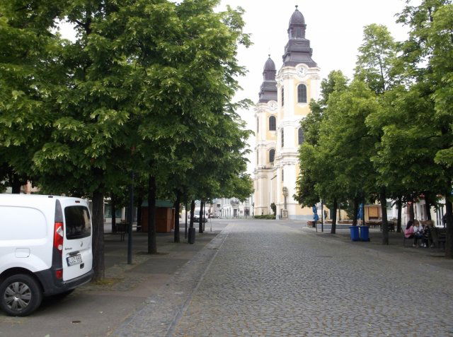 Eladó hotel, Gyöngyösön 120 M Ft, 10 szobás