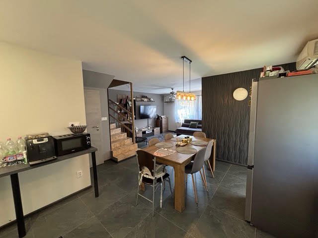 Eladó téglalakás, Siófokon 77.45 M Ft, 4+1 szobás