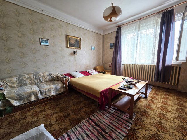 Eladó családi ház, Rakamazon 24.9 M Ft, 2+1 szobás