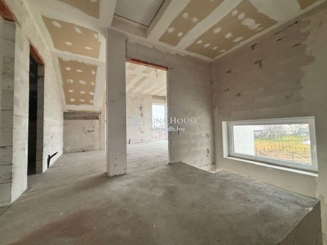 Eladó ikerház, Diósdon 99.9 M Ft, 4+1 szobás