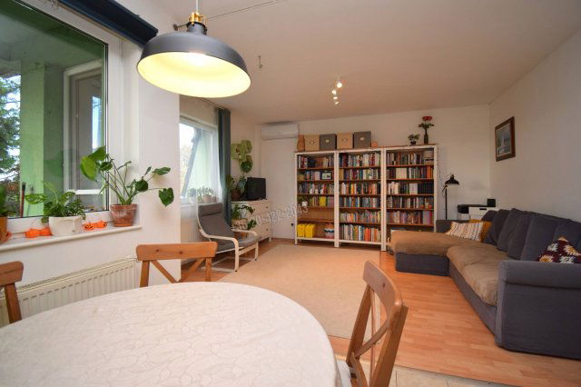 Eladó téglalakás, Szigetszentmiklóson, Paptag utcában 69.5 M Ft