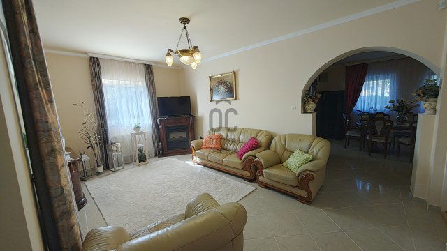 Eladó családi ház, Debrecenben 115 M Ft, 5 szobás