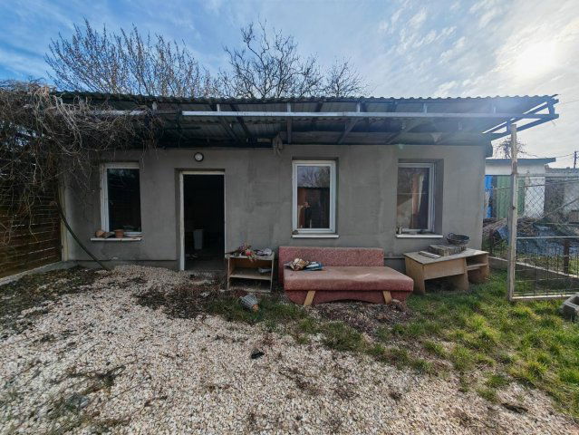 Eladó ipari ingatlan, Tatabányán 35 M Ft / költözzbe.hu