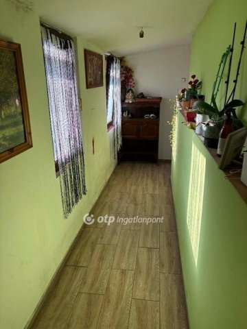 Eladó családi ház, Lovásziban 22 M Ft, 3+1 szobás