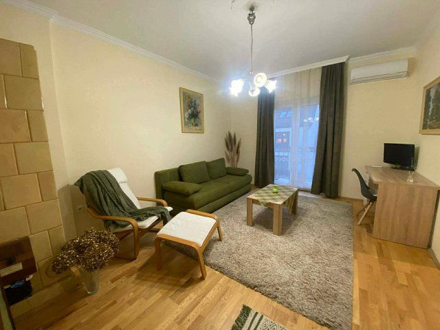 Kiadó téglalakás, albérlet, Szegeden, Gogol utcában, 1+1 szobás