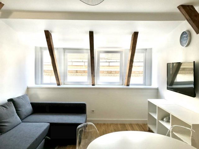 Kiadó téglalakás, albérlet, Budapesten, V. kerületben