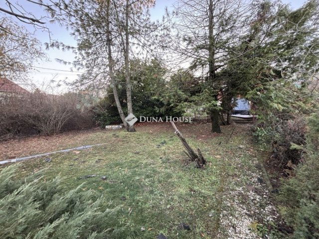 Eladó családi ház, Erdőkertesen 44.9 M Ft, 1+2 szobás