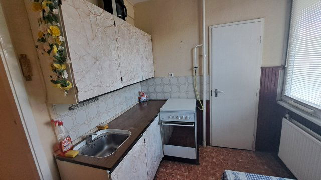 Eladó téglalakás, Nyíregyházán 47.5 M Ft, 3 szobás