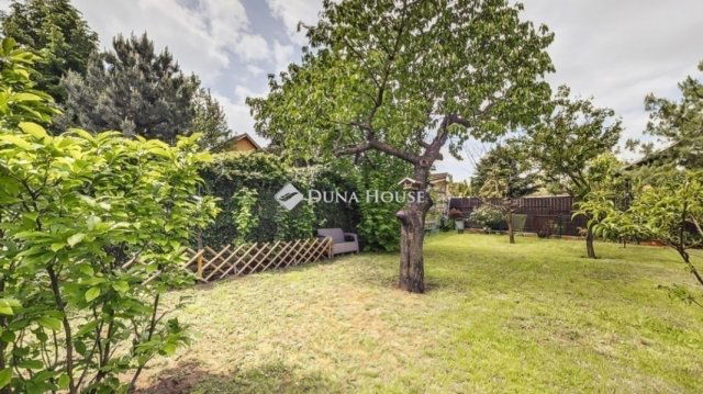 Eladó téglalakás, Fóton 78.2 M Ft, 4 szobás