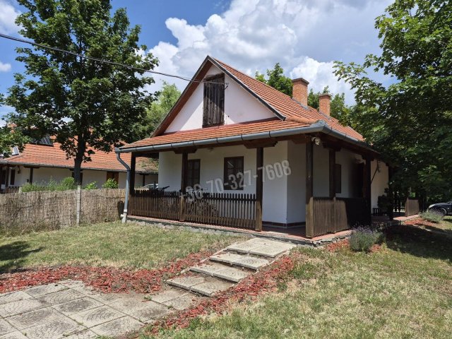 Eladó családi ház, Sarudon 29.5 M Ft, 2 szobás