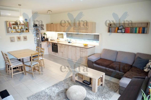 Eladó sorház, Szegeden 145 M Ft, 5 szobás / költözzbe.hu