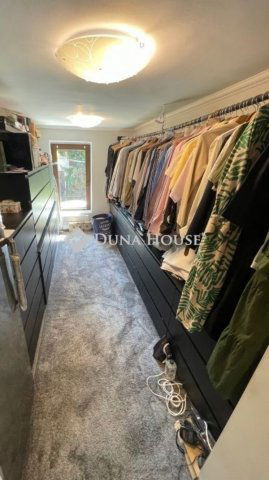 Eladó családi ház, Budapesten, II. kerületben 295 M Ft, 9 szobás