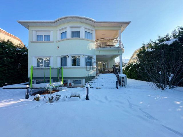 Eladó családi ház, Budapesten, XIV. kerületben 469.9 M Ft