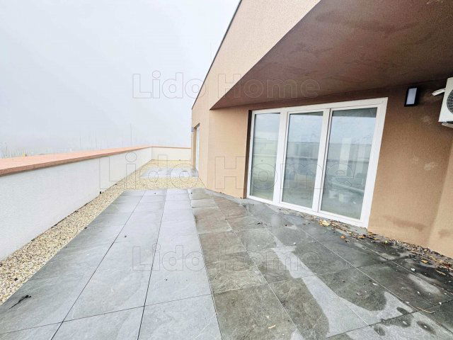 Eladó téglalakás, Győrött 178.9 M Ft, 4 szobás