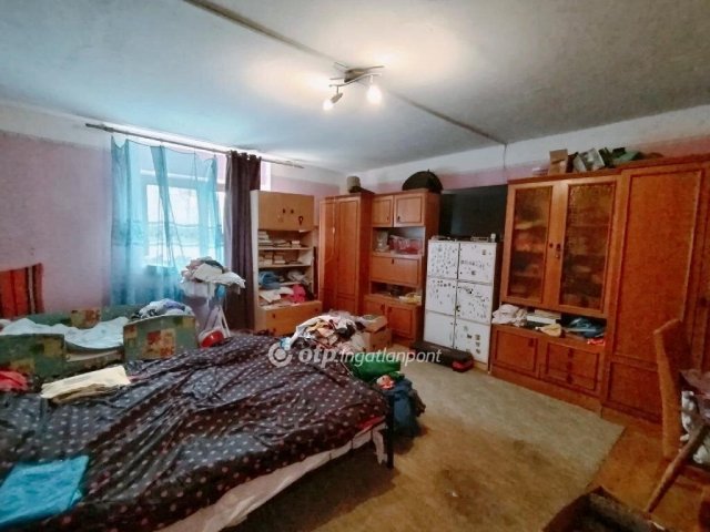 Eladó családi ház, Kislődön 24.9 M Ft, 2 szobás