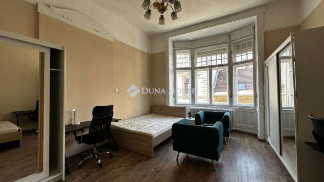 Kiadó téglalakás, albérlet, VIII. kerületben, Mária utcában