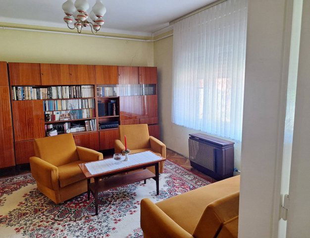 Eladó családi ház, Tökölön 67.9 M Ft, 3 szobás