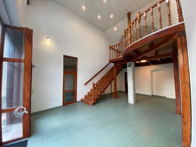 Eladó üzlethelyiség, Siklóson 25.9 M Ft, 2 szobás