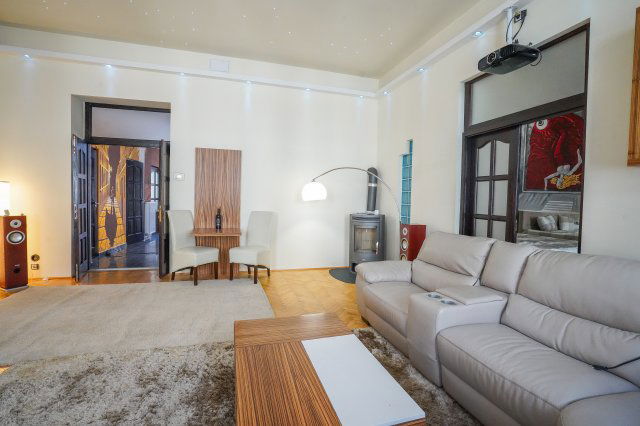 Eladó téglalakás, Budapesten, VII. kerületben, Erzsébet körúton