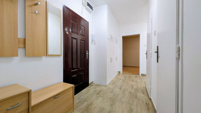 Kiadó panellakás, albérlet, Kecskeméten, Pákozdi Csata utcában