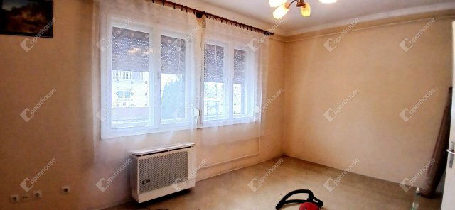 Eladó családi ház, Zalaegerszegen 35 M Ft, 4 szobás