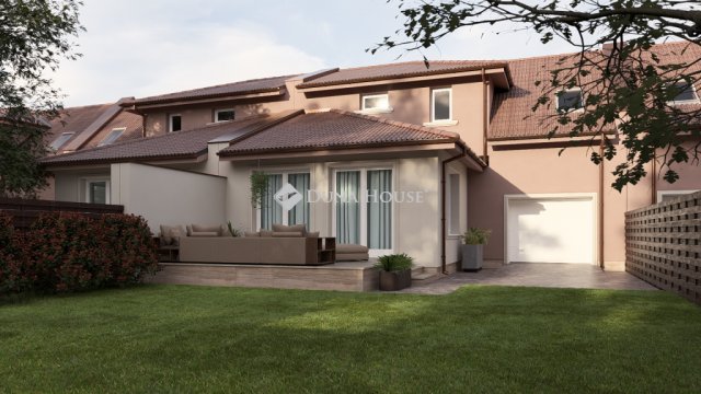 Eladó ikerház, Kecskeméten, Füzes utcában 149.9 M Ft, 4 szobás