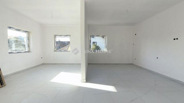 Eladó téglalakás, Budapesten, XX. kerületben 59.9 M Ft, 3 szobás