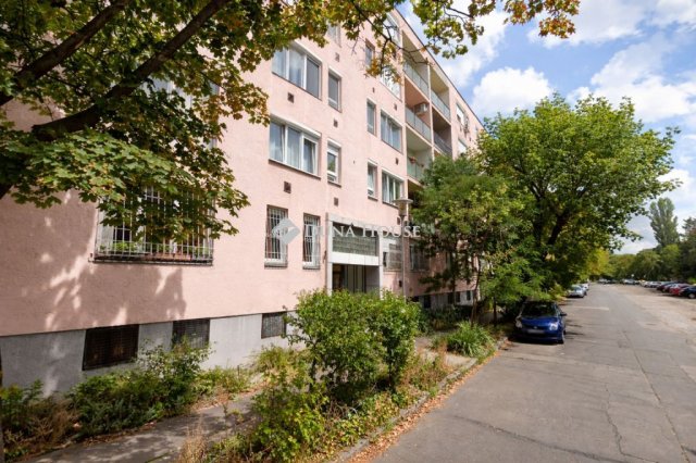 Eladó ipari ingatlan, Budapesten, XIV. kerületben, Angol utcában