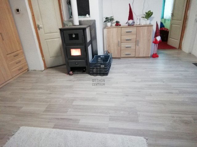Eladó családi ház, Pókaszepetken 22 M Ft, 3 szobás