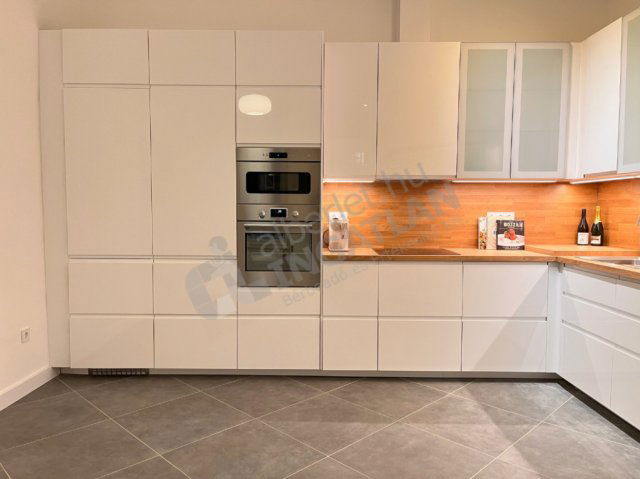 Kiadó téglalakás, albérlet, VI. kerületben, Ó utcában