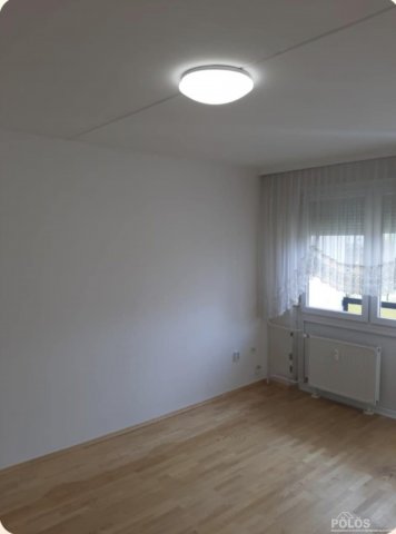 Kiadó téglalakás, albérlet, Béren 180 E Ft / hó, 2 szobás