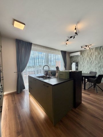 Kiadó téglalakás, albérlet, Debrecenben 690 E Ft / hó, 3 szobás