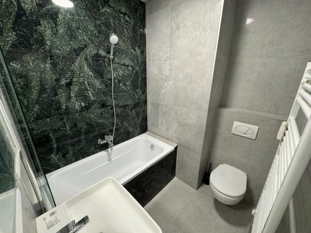 Eladó téglalakás, Pécsett, Esztergár Lajos utcában 64.9 M Ft